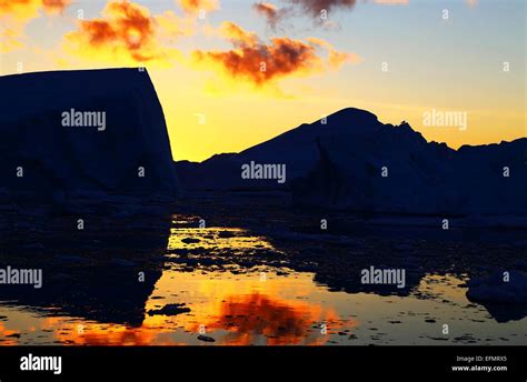 Sunset in Kangia Icefjord, Ilulissat, Greenland Stock Photo - Alamy