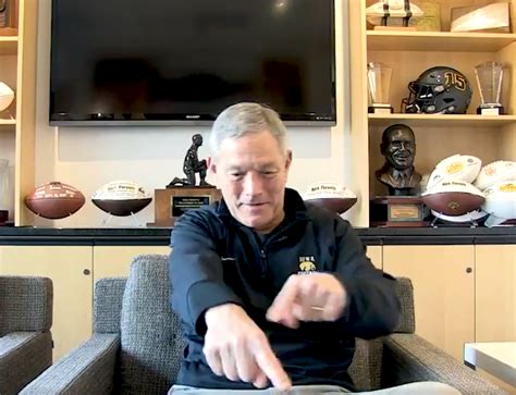 Kirk Ferentz gets emotional in sit-down interview about Hayden Fry's ...