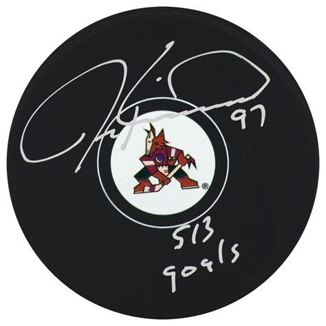 Jeremy Roenick Signed Coyotes Logo Hockey Puck Inscribed "513 Goals" (Schwartz) | Pristine Auction