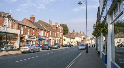 Holbeach High Street | Street, Lincolnshire, Street view