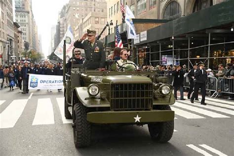 Veterans-Day-Parades - Military AutoSource