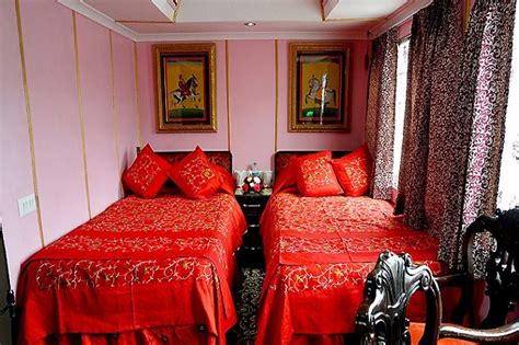 Palace on Wheels Cabins | Luxury Train Travel in India