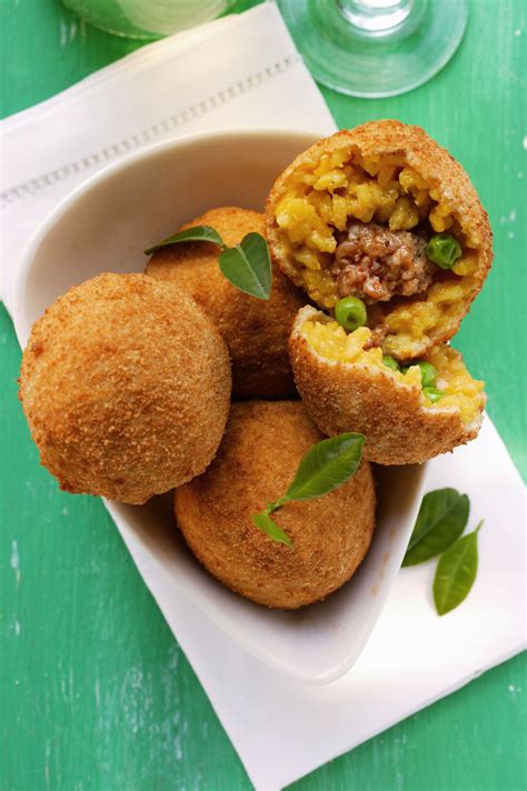 Classic Sicilian Arancini Recipe