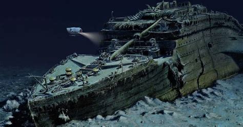 Titanic tours set to launch with submarine taking tourists down to wreck for £86,000 round trip ...