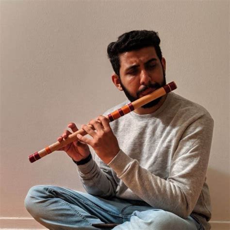 Hire Indian Flute Player - Flute Player in Coquitlam, British Columbia