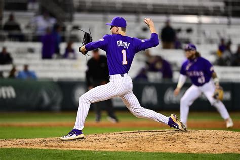 Three up, three down: What we learned about LSU from shortened series ...