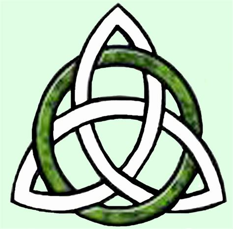 13 best images about trinity symbol on Pinterest | Celtic knot tutorial, Three sister tattoos ...