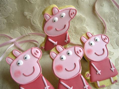 Come si fanno i biscotti di Peppa Pig: tutorial di cake design