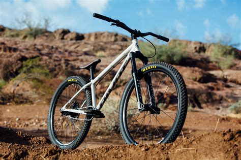 Pivot Cycles Point Is a New Dirt Jump Bike That's Just as Capable on ...