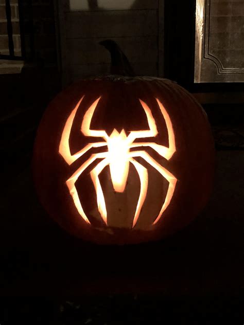 October + Spider-Man = Spider-Man Pumpkin : r/SpidermanPS4