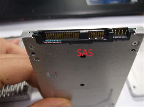 SSD - NVMe、SAS、SATA 介面 ~ 不自量力 の Weithenn