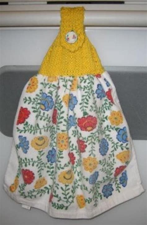 How To Knit A Towel Topper - Nina Mickens Hochzeitstorte