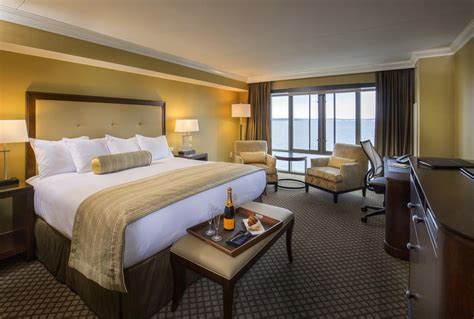 Lakeshore Rooms | Madison WI Hotel Rooms | The Edgewater | Hotels room, Room, Suites