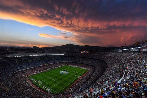 Camp Nou ou Nou Camp: Qual é o verdadeiro nome do estádio do Barcelona ...