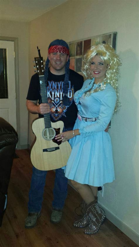 Dolly Parton and Willie Nelson costumes! | Couple halloween costumes for adults, Holloween ...