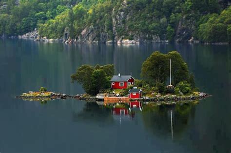 11 Fascinating Places That You Must Visit One Day - YourAmazingPlaces.com