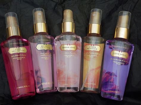 Victoria's Secret Fragrance Mists Review