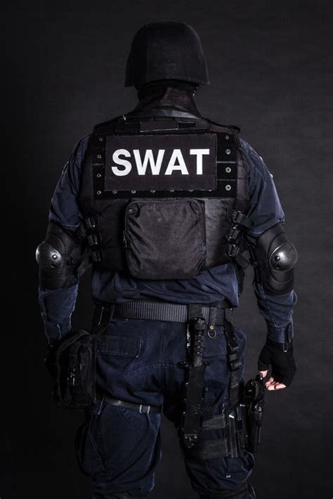 Swat Tactical Loadout #aegisgears #militaryloadout #military #loadout | Swat police, Swat ...