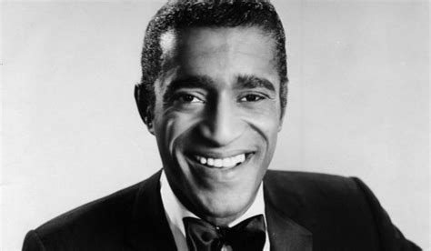 Sammy Davis Jr. - Biography and Facts