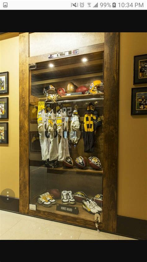 Pin by Rick Smith on trophy room | Trophy rooms, Decor, Home decor