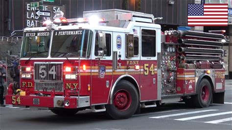 FDNY Fire Engine 54 responding with siren and lights - YouTube