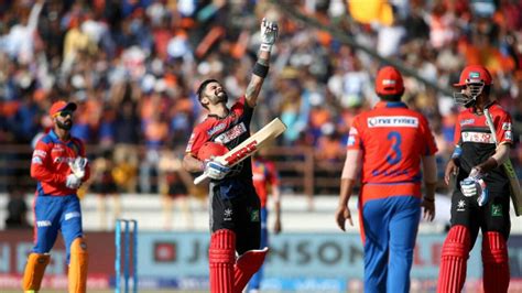 IPL 2016: Virat Kohli upset even after scoring maiden T20 century