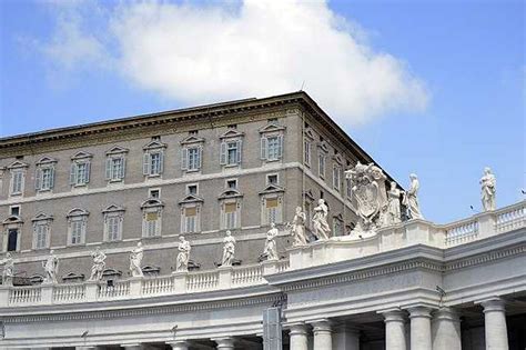 Apostolic Palace - Wikiwand