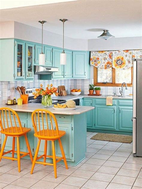 Awasome Small Kitchen Design And Colors Ideas - Decor