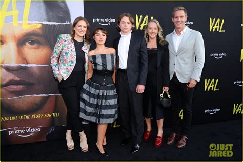 Photo: val kilmer kids mercedes jack attend doc la premiere 06 | Photo ...