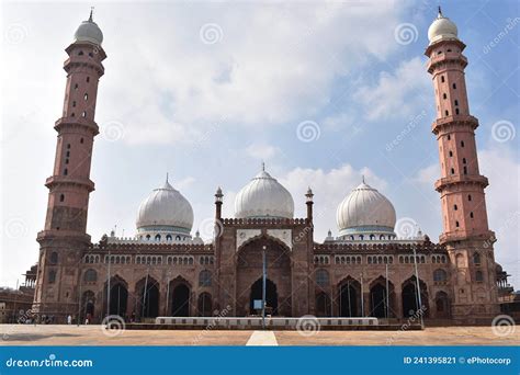 Facade of Taj-ul-Masjid, an Islamic Architecture, Mosque Situated in Bhopal, India. Stock Image ...