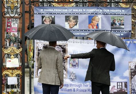 Prince William and Prince Harry Looking at Diana Tributes | POPSUGAR ...