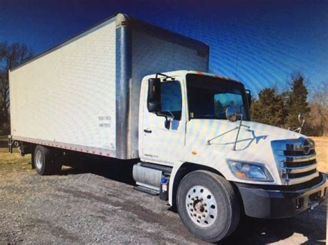 2018 HINO 268 - Bergey's Truck Centers: Medium & Heavy Duty Commercial Truck Dealer