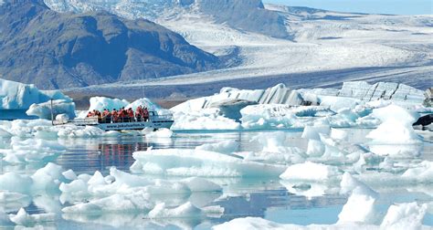 Jokulsarlon Amphibian Boat Tour | Guide to Iceland