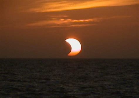 7 Myths about Solar Eclipse that we Indians need to Know! - Baggout