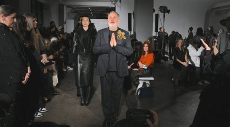 This designer closed his New York Fashion Week runway show with Israel’s national anthem - New ...