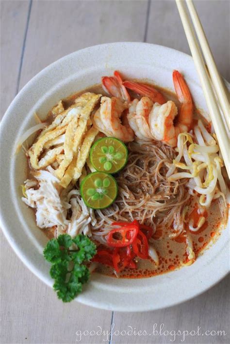 GoodyFoodies: Recipe: Sarawak Laksa