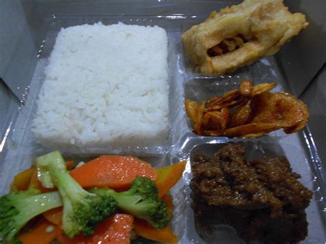 Contoh Nasi Kotak Harga 20000 - Blog Soal