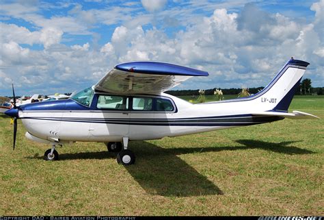 Cessna 210J Centurion - Untitled | Aviation Photo #1500287 | Airliners.net