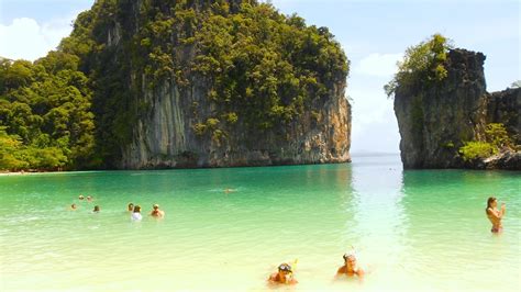 Alluring Hong Island – Krabi, Thailand | The BackPackers