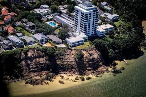 Auckland floods: $60m+ Devon Park’s annexe evacuated, red-stickered - NZ Herald