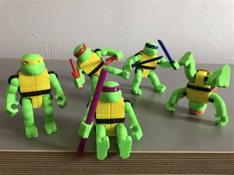 TMNT Action Figures : Dragon Mountain Design