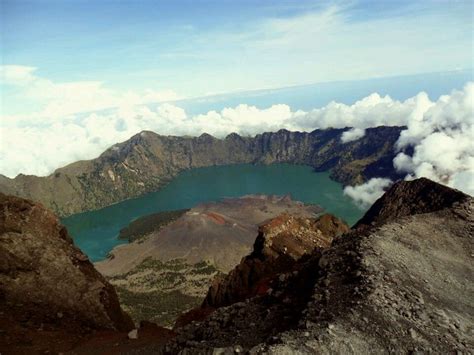 Taman Nasional Gunung Rinjani (Mt. Rinjani National Park) | Taman ...