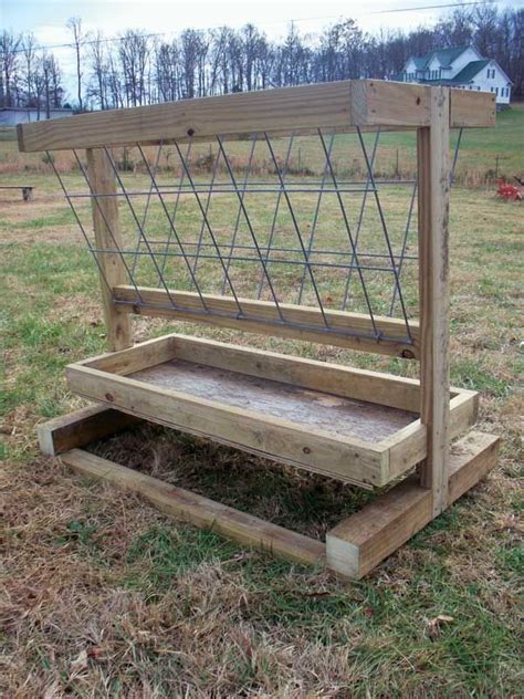 Diy Hay Feeder Lovely Diy Goat and Sheep Hay Feeder Plans that Reduce ...