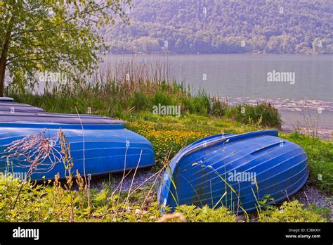 Lago di Piano - Lombardei - Italien Stock Photo - Alamy