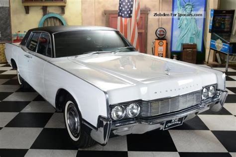 1967 Lincoln Continental Suicide Doors - Car Photo and Specs