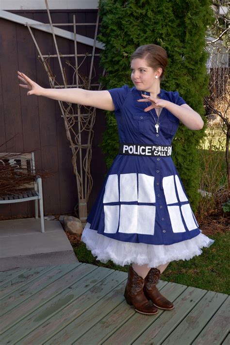 Tardis Cosplay 2 by tairiisu-chan on DeviantArt