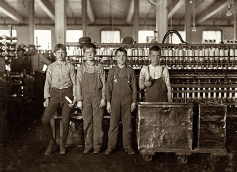 Dedicated Cotton Mill Workers in Lincolnton, North Carolina