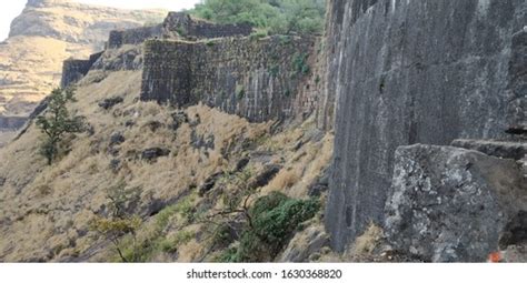 18 Raigad Fort Images Images, Stock Photos, 3D objects, & Vectors ...