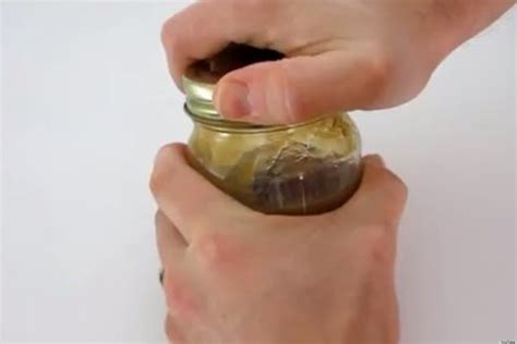 Open A Jar Lid Of Any Size Easily With Duct Tape (VIDEO)