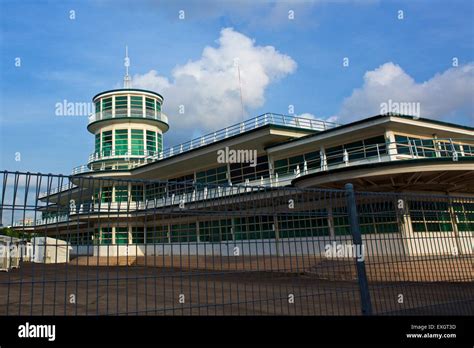 Kallang airport hi-res stock photography and images - Alamy